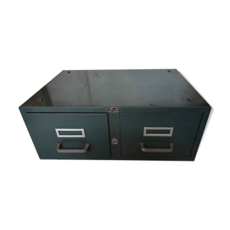 Strafor metal box
