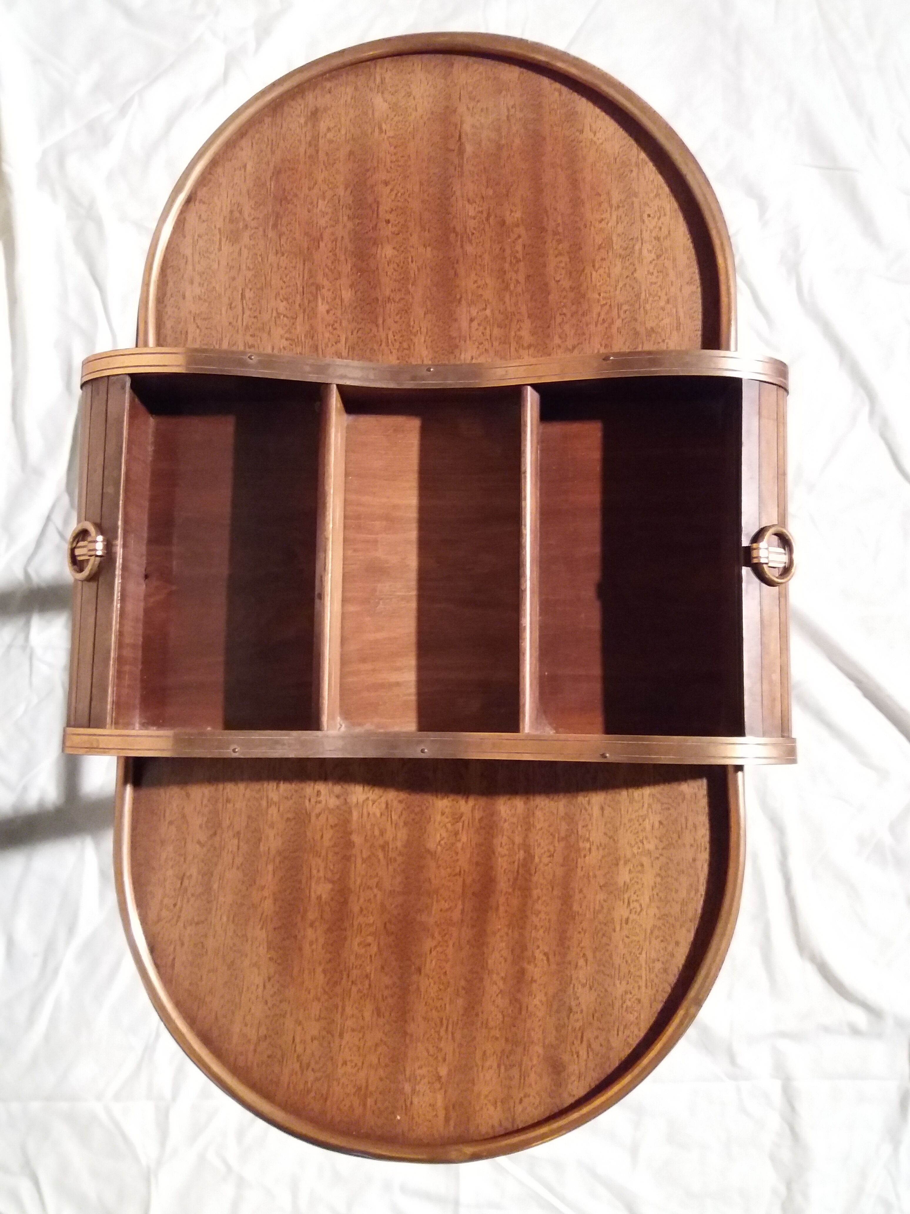 Table d'appoint des années 40