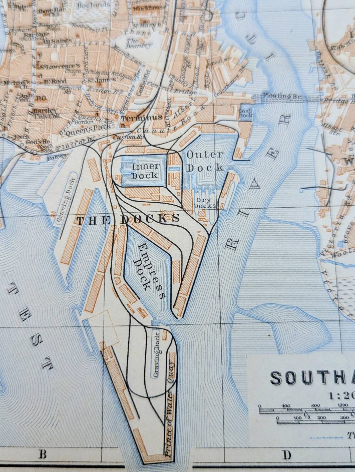 Southampton, England, original map printed in 1913.