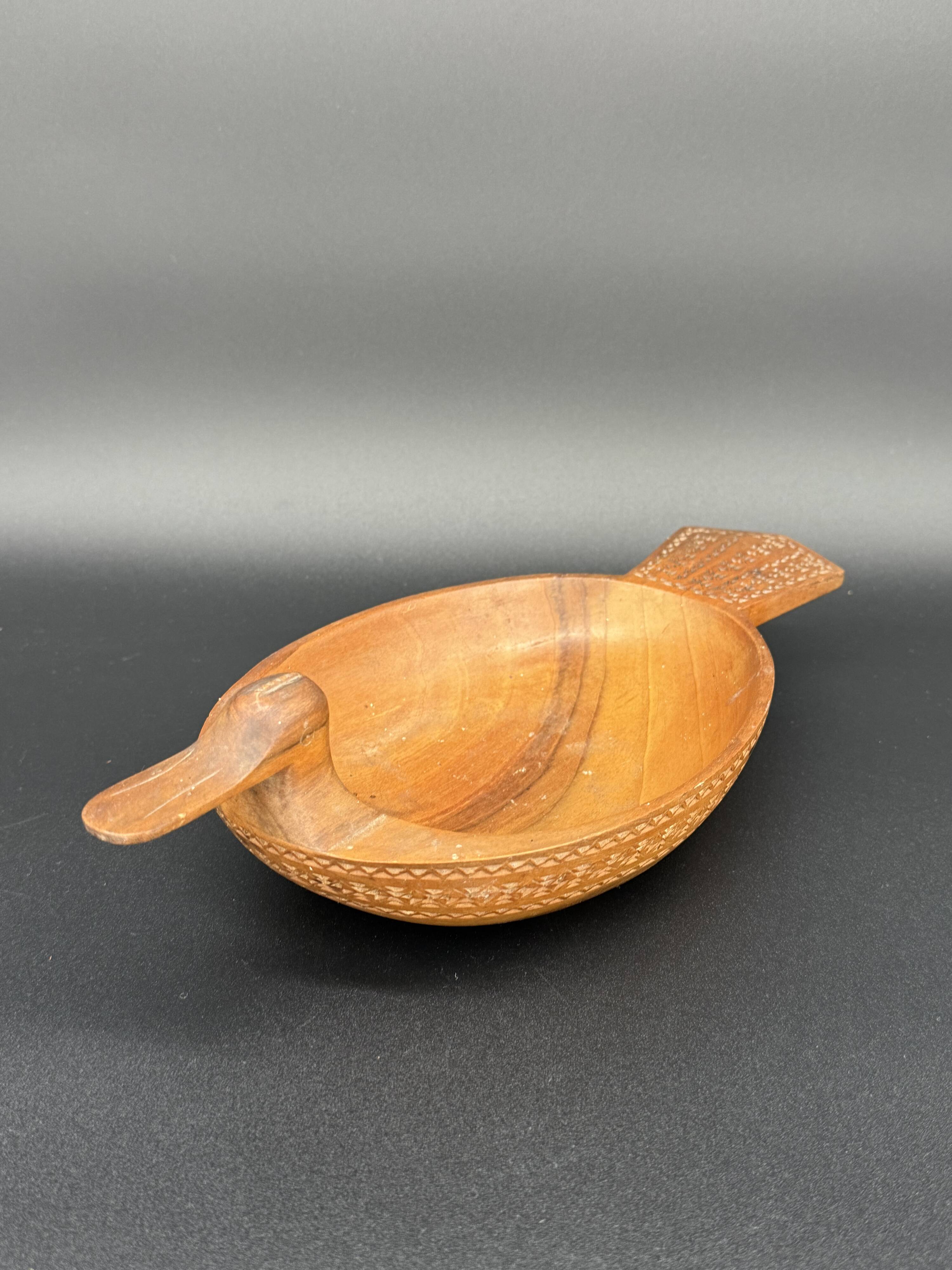 Carved wooden duck cup – Nordic folk art – 19th century