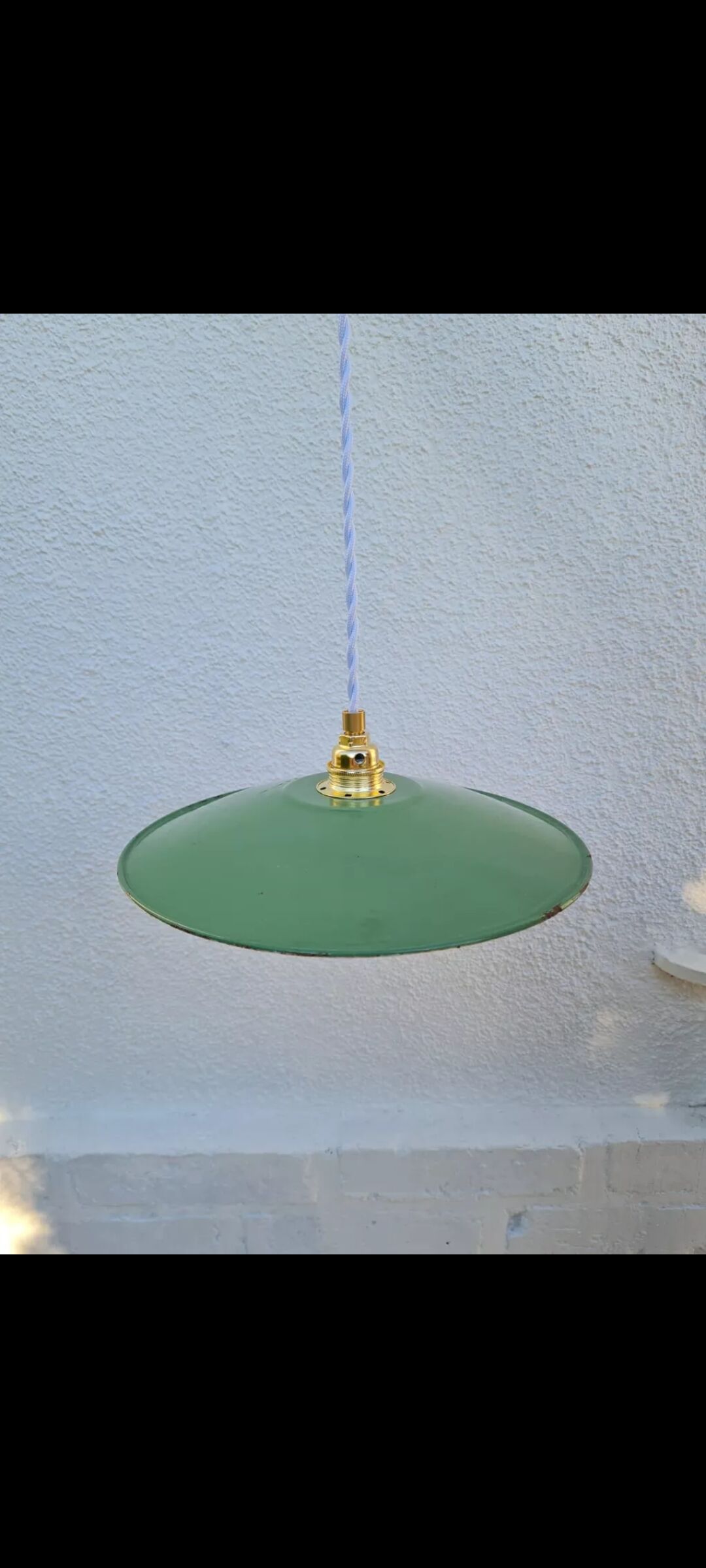 Enamelled sheet metal suspension 1950