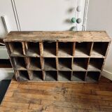 Trade furniture with lockers