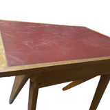 Scandinavian desk school desk