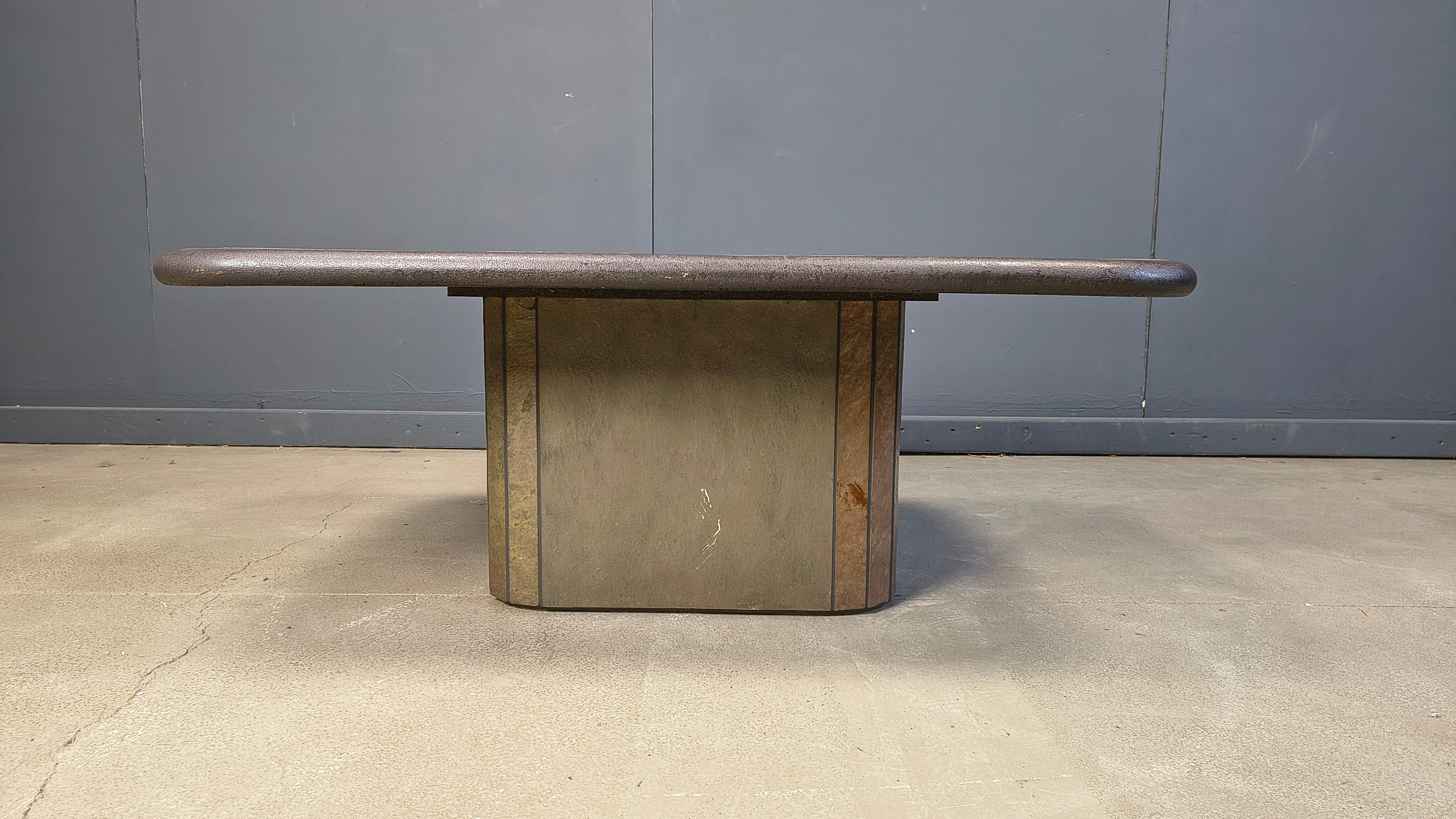 Table basse attribuée à Paul Kingma, années 1980.