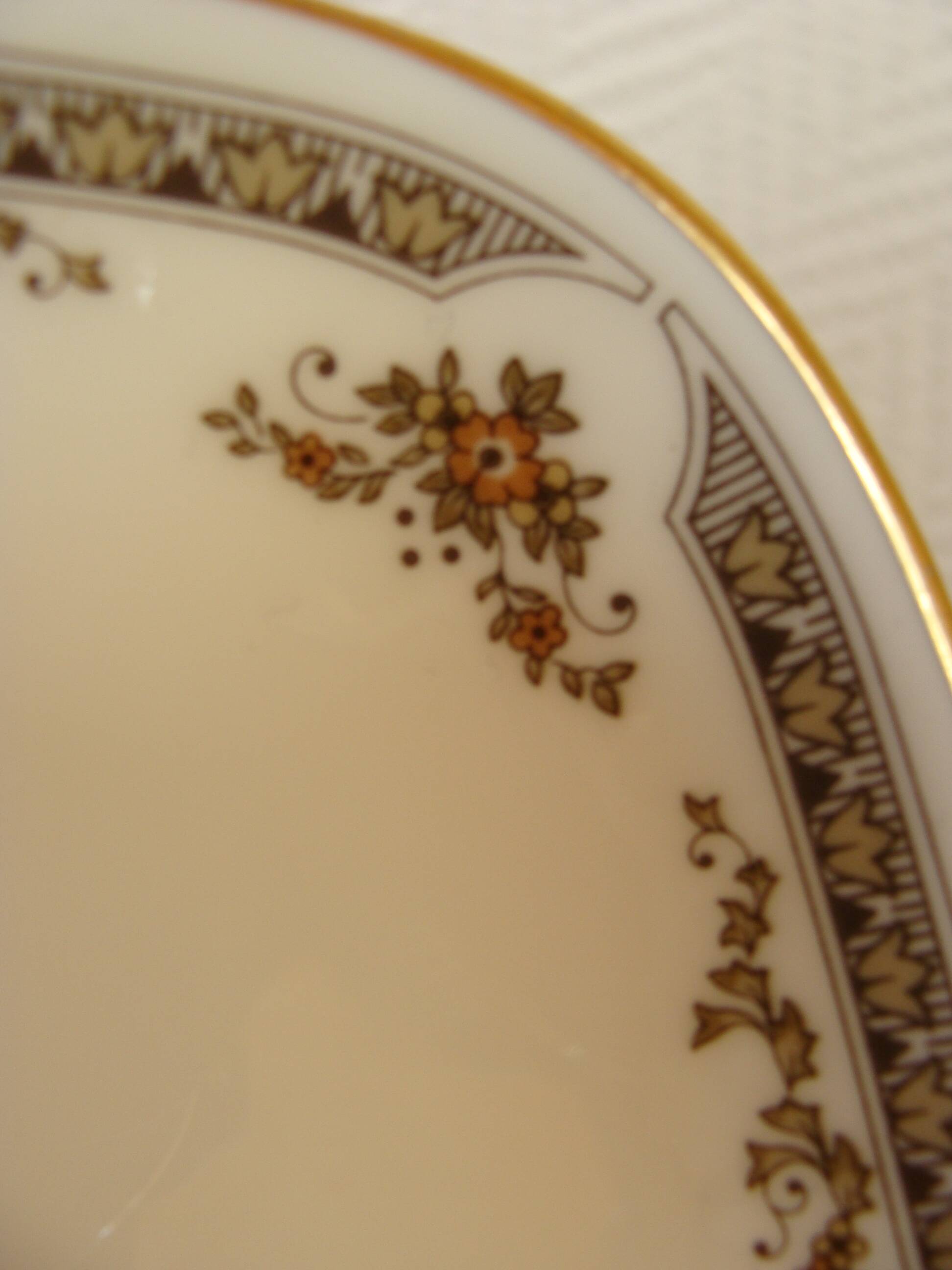 Royal Doulton serving dish / WD / vintage aviation