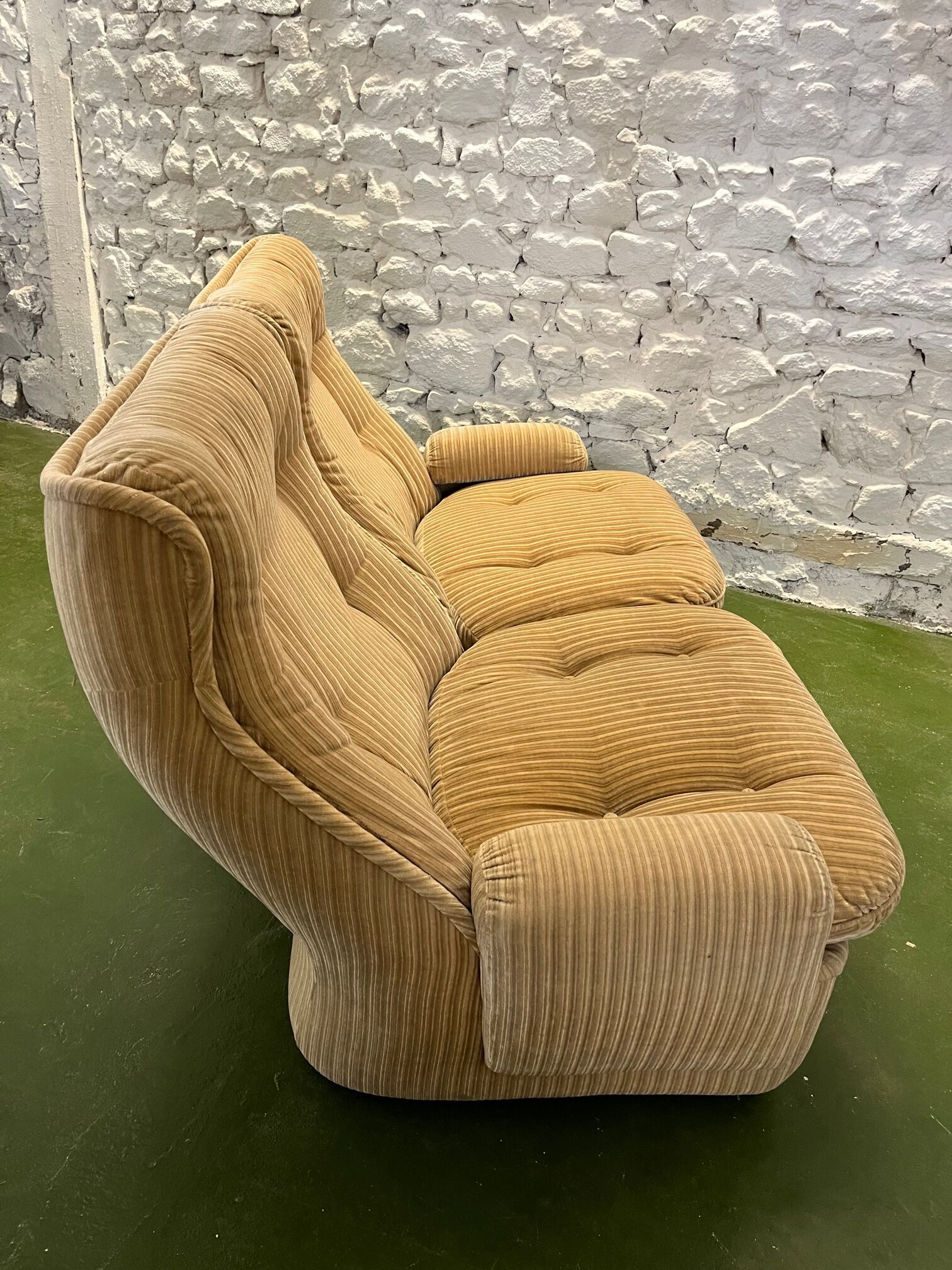 Sofa and armchairs orchid by Michel Cadestin edition Airborne