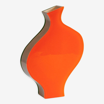 Vase en acrylique de forme organique Villeroy et Boch, Années 90