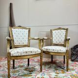 Paire de fauteuils en bois doré de style louis xvi xix eme siècle