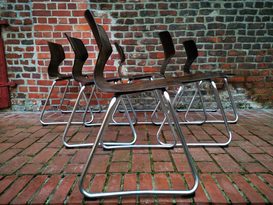 Pagwood Chair by Elmar Flototto