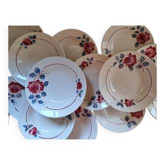 Suite de 18 assiettes creuses au pochoir Badonvillers