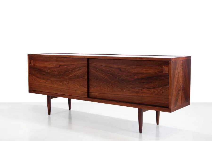 Enfilade Niels Otto Moller en palissandre modèle 20, années 1960.