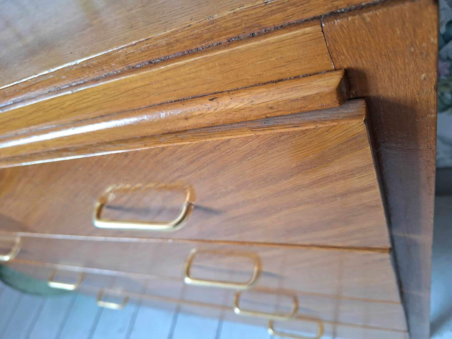 Vintage chest of drawers with compass feet, old furniture