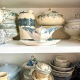 Saucière en terre de fer bleue et blanche