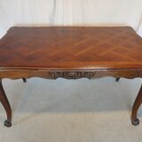 Extendable rectangular table with Italian extension cords