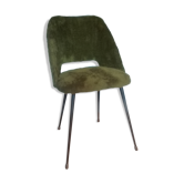 Paire de chaises tonneaux en fausse fourrure verte