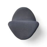 Tongue F577 lounge chair by Pierre Paulin for Artifort / iron frame / 1970s / vintage condition / first edition