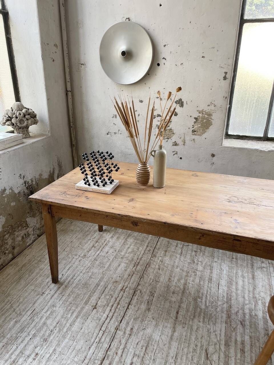 Farmhouse table with spindle legs in oak and pine, 2.5m
