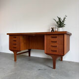 Big vintage Danish freestanding desk in teak
