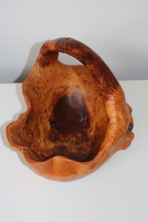 Brutalist olive fruit cup