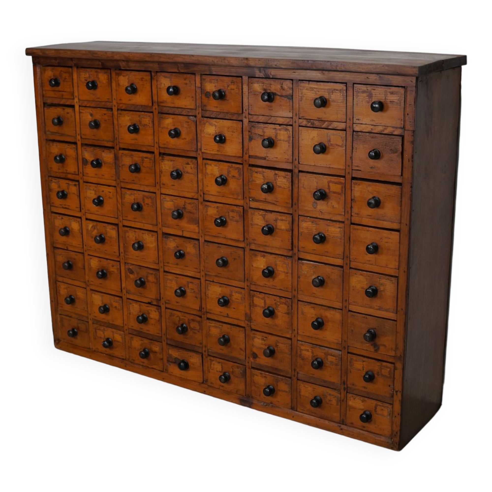 Cabinet d’atelier en pin vers 1930