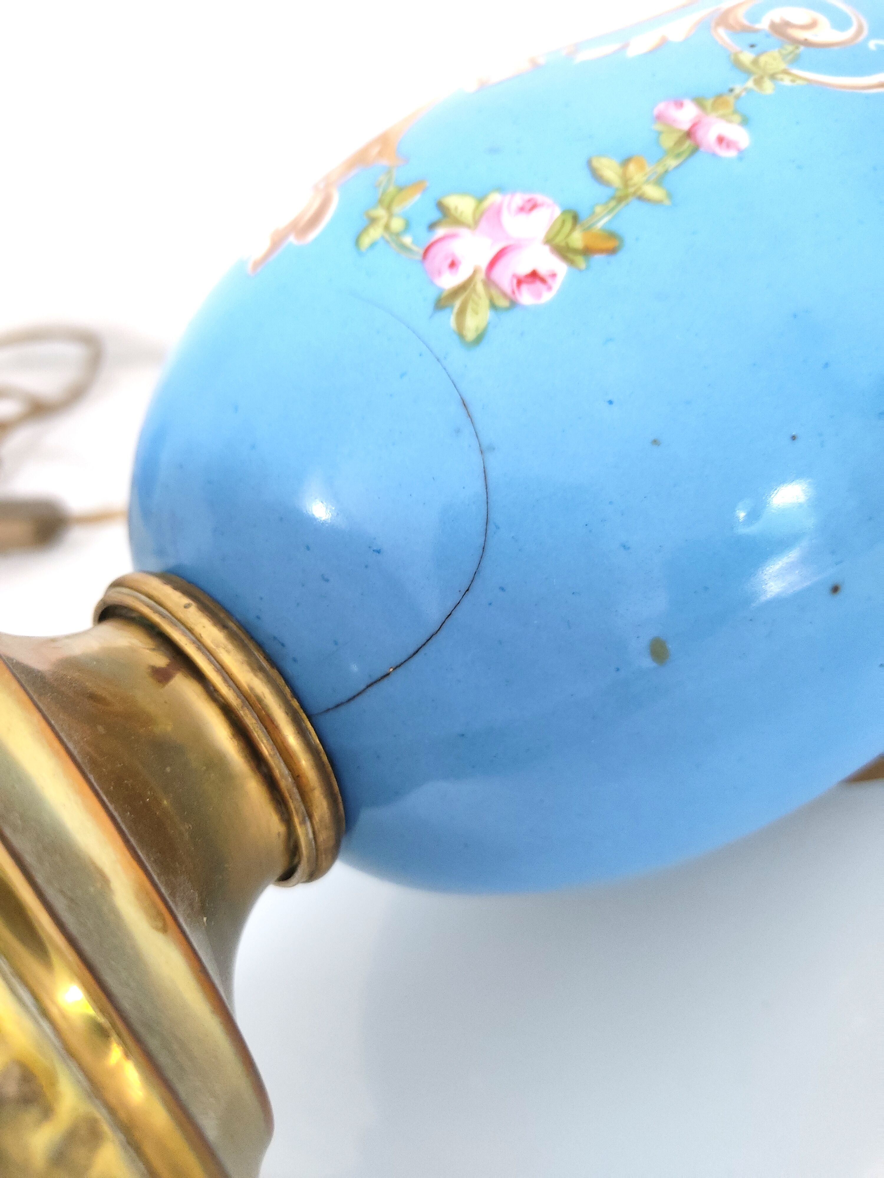Lamp foot blue vase heads of fauna