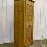 Alsatian fir bonnet maker from the early 20th century