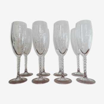 8 crystal champagne flutes from Arques Fleury epi twisted feet