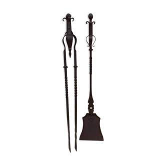 2 elements of wrought iron fireplace XIX century