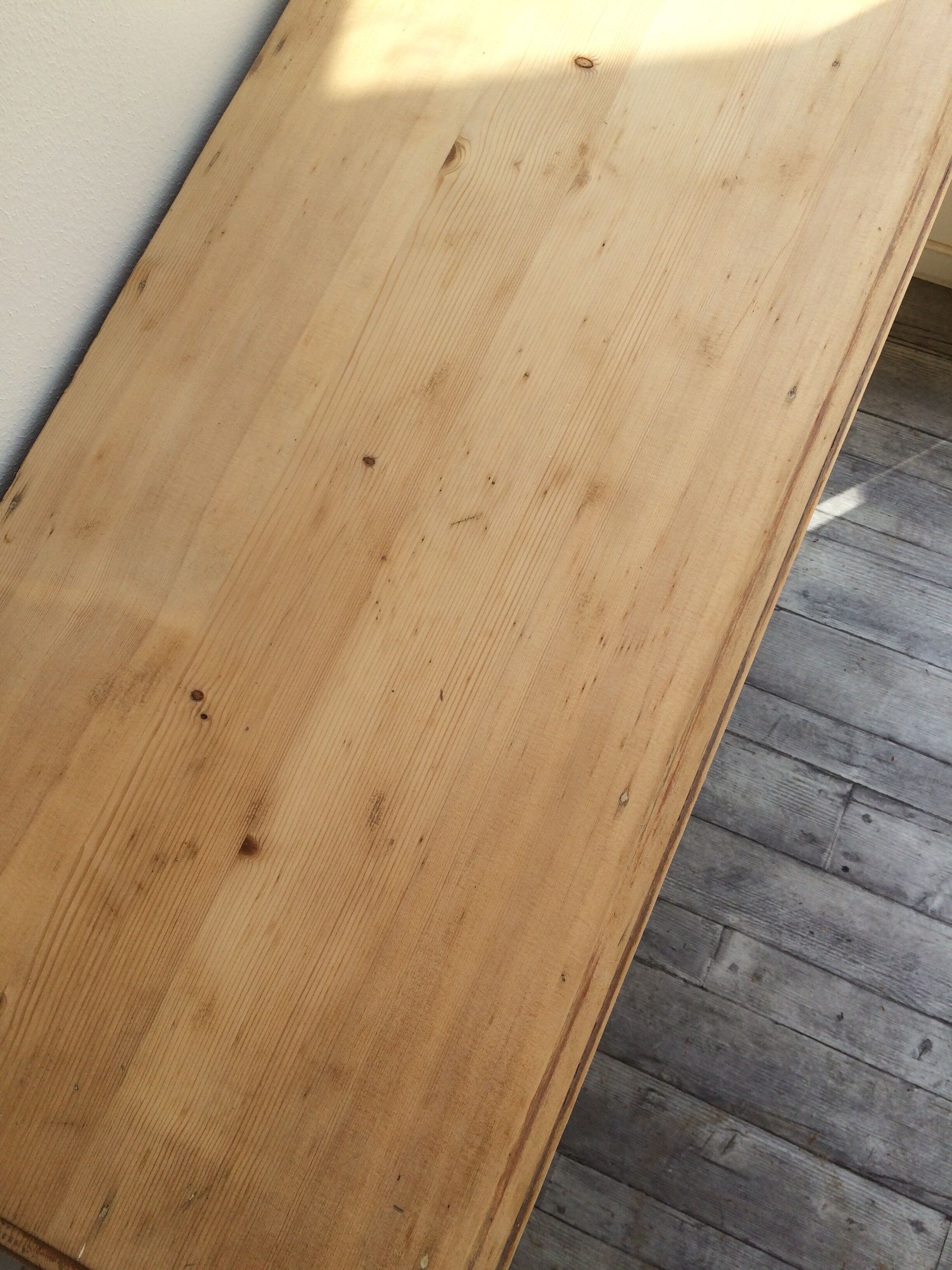 Parisian buffet wood raw