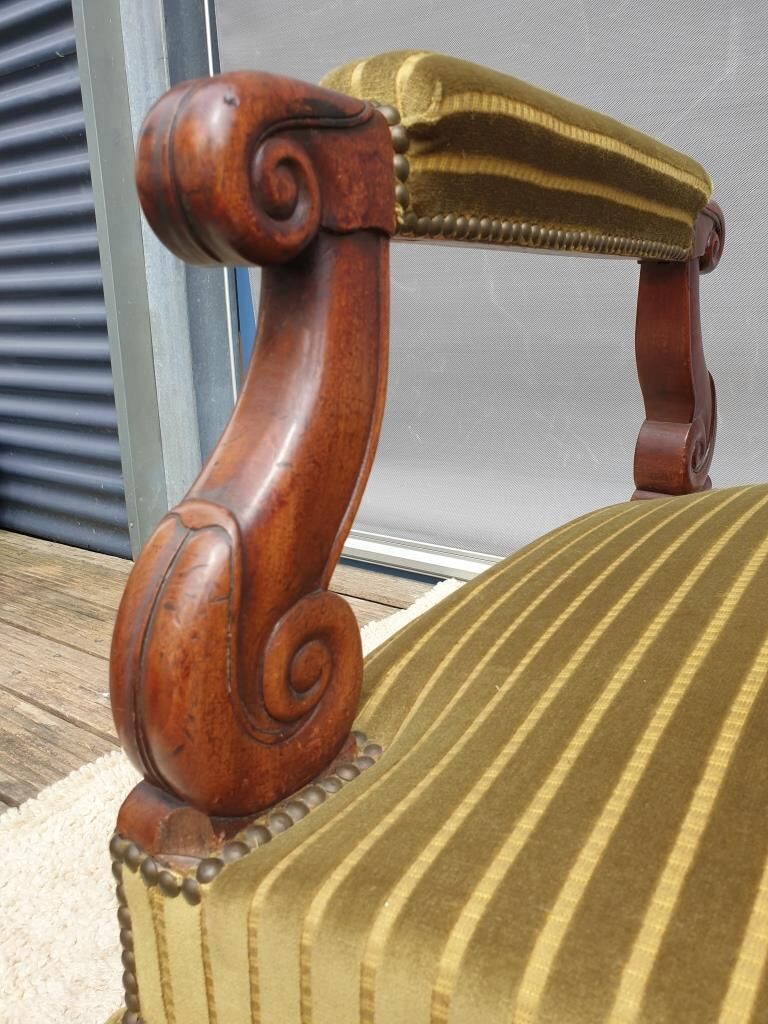 Sofa terminal velvet style Restoration
