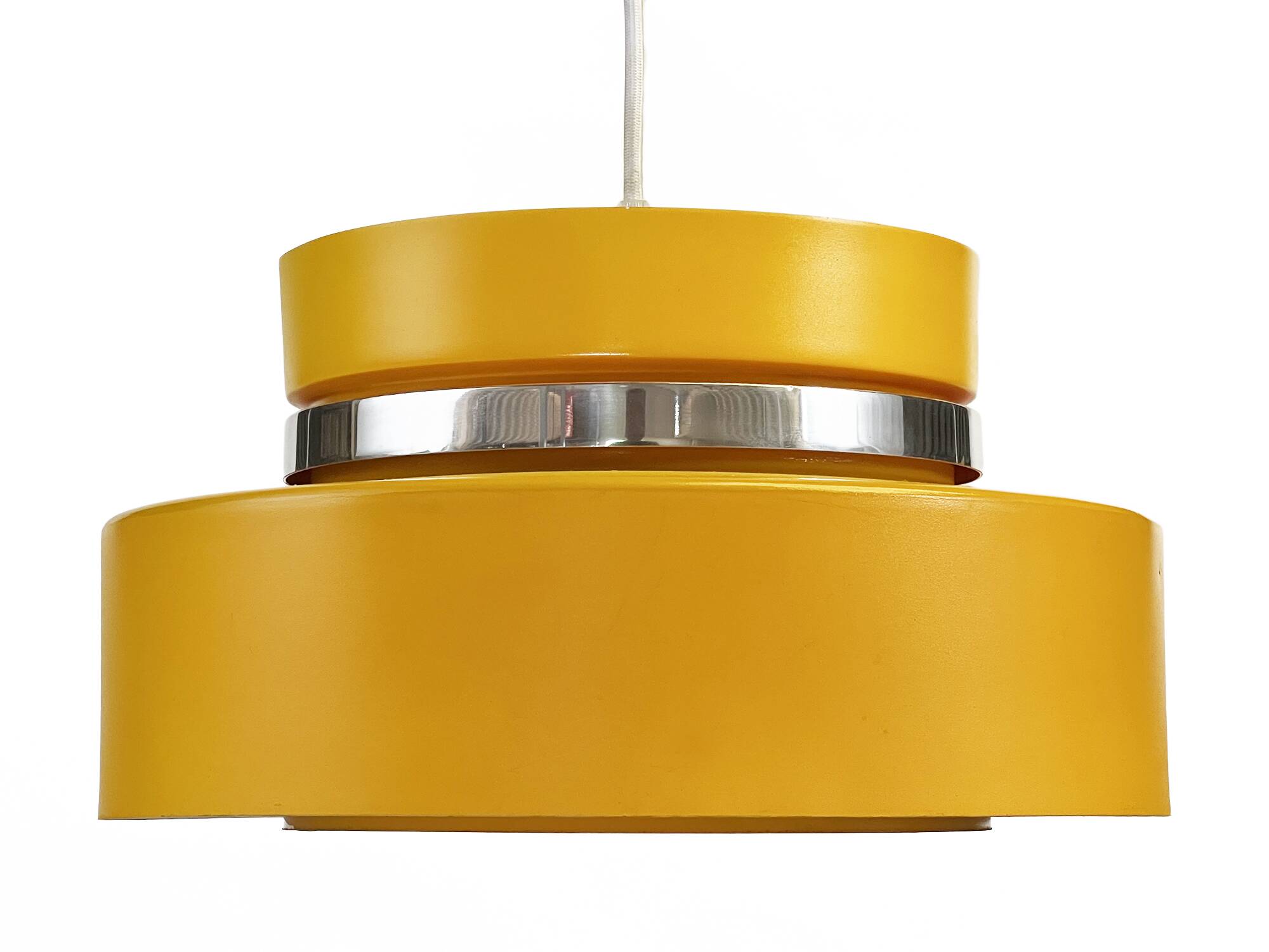 Suspension jaune foncé par Carl Thore pour Granhaga. Suède années 1970