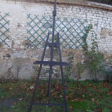 Wooden painter's easel