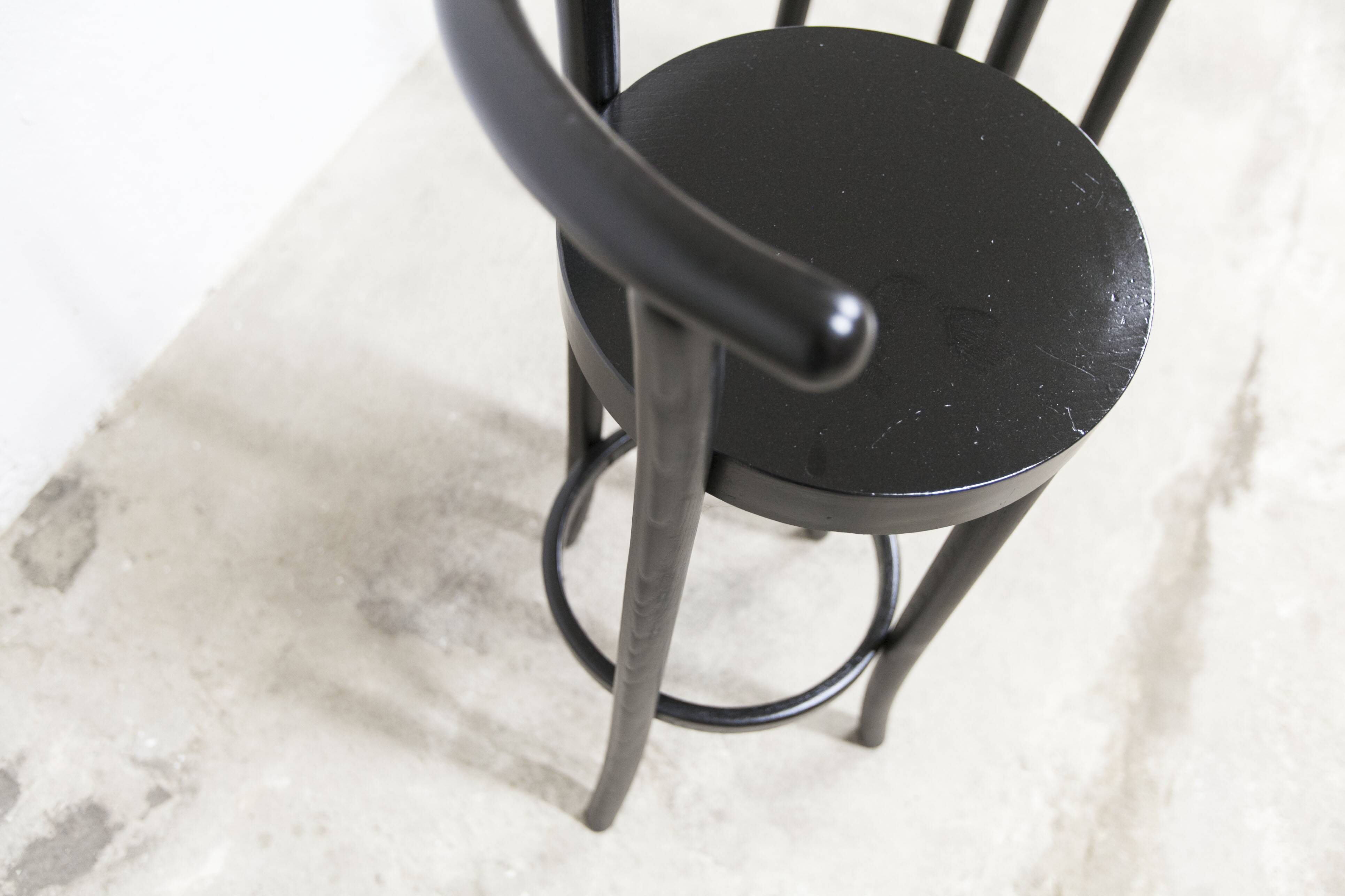 Pair of Baumann high stools, Dialog model, 79 cm