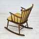 Années 1960-70, design danois par Farstrup Stolefabrik, rocking chair retapissé.