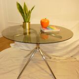 Table vintage 70 en verre légèrement fumé pieds chromés