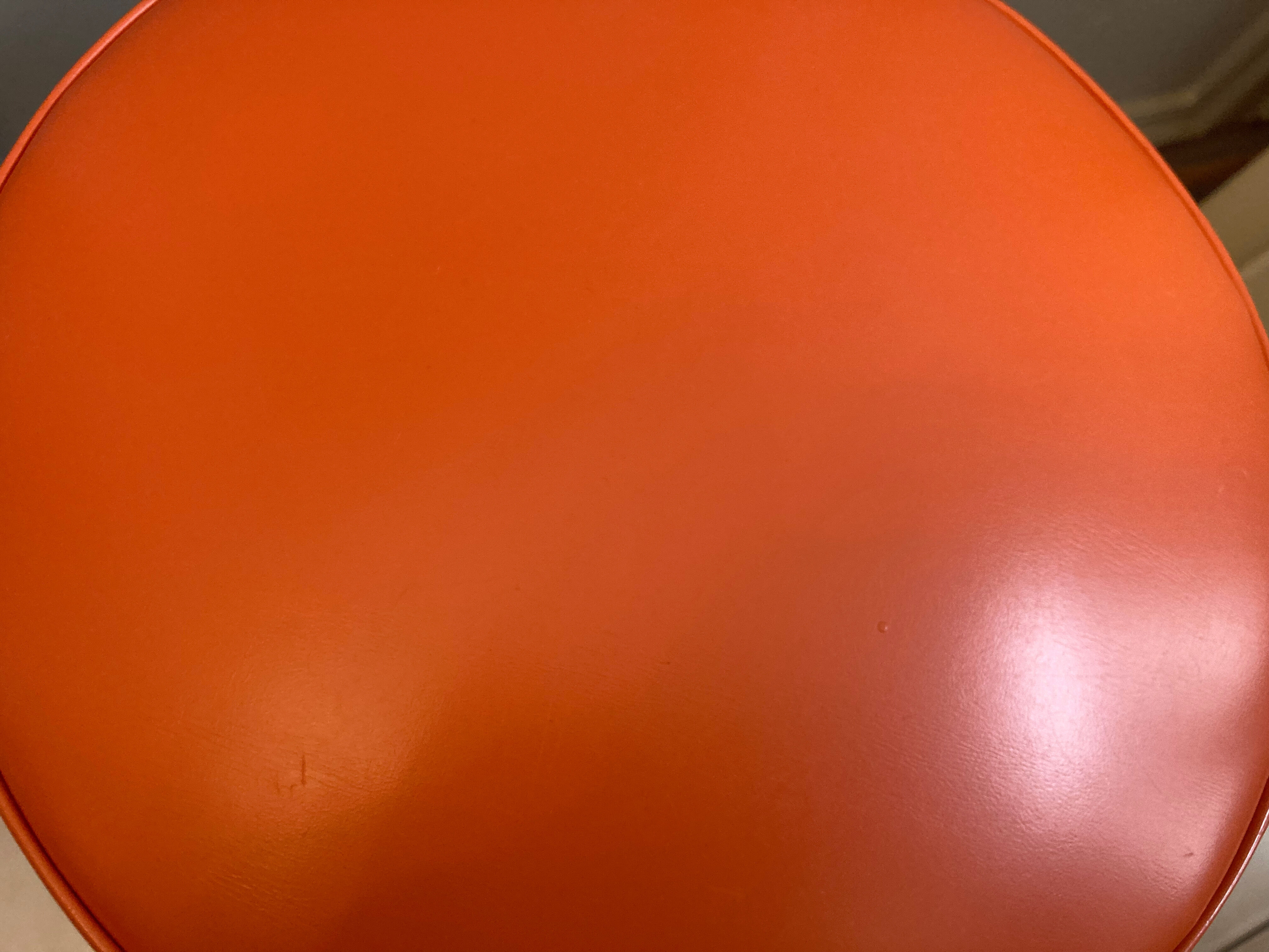 Duo of chair and stool 1970 orange and chromes