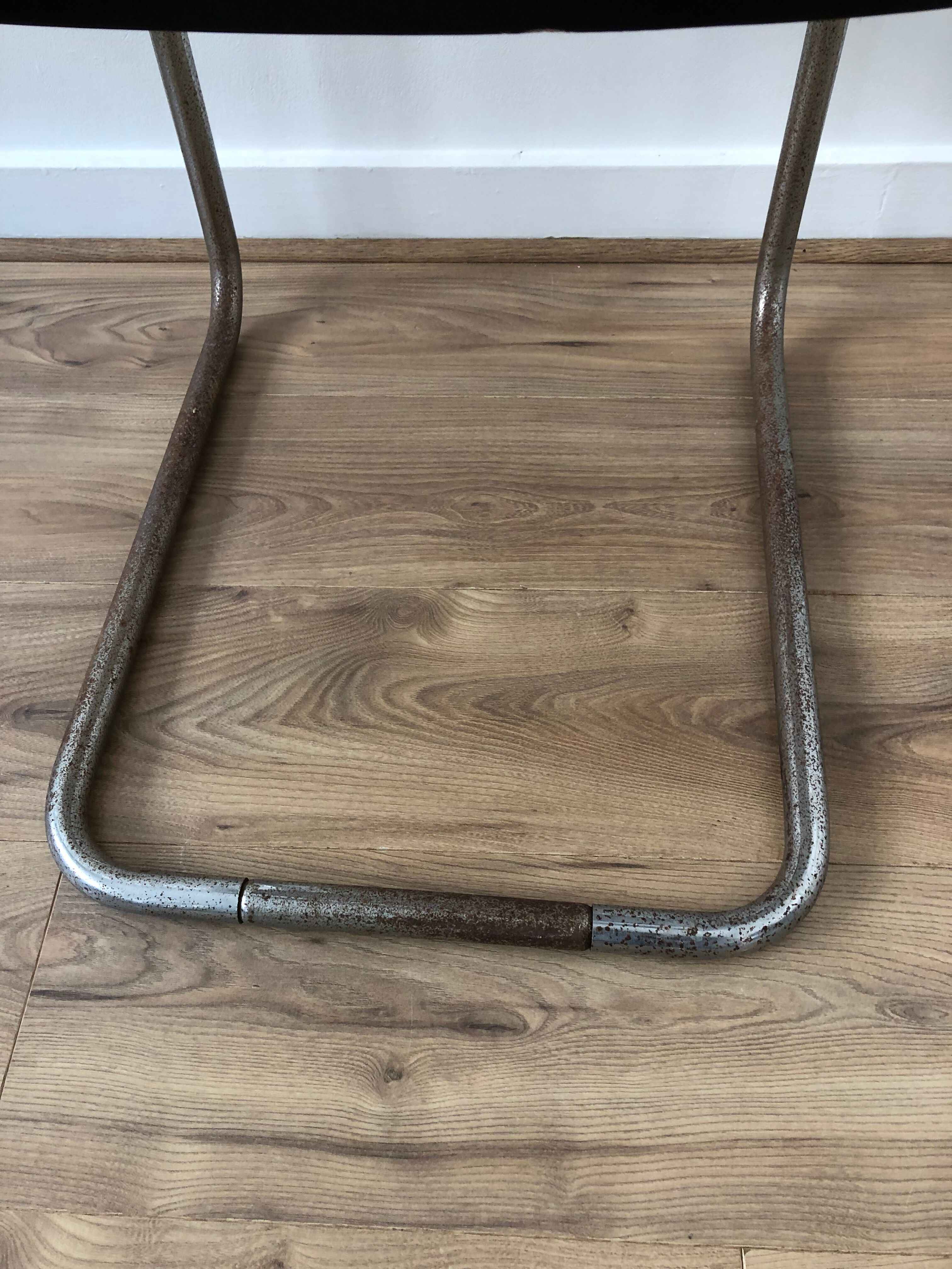 Marcel Breuer B32 cesca chair