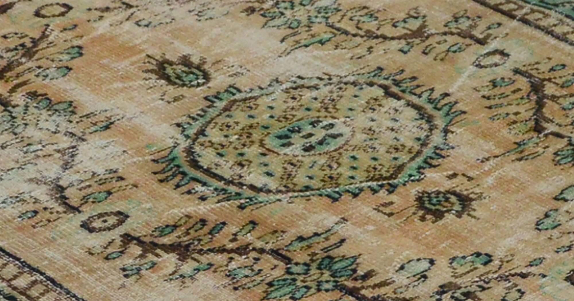 One-of-a-kind turkish handwoven vintage rug - rustic vintage charm 255x 163 cm