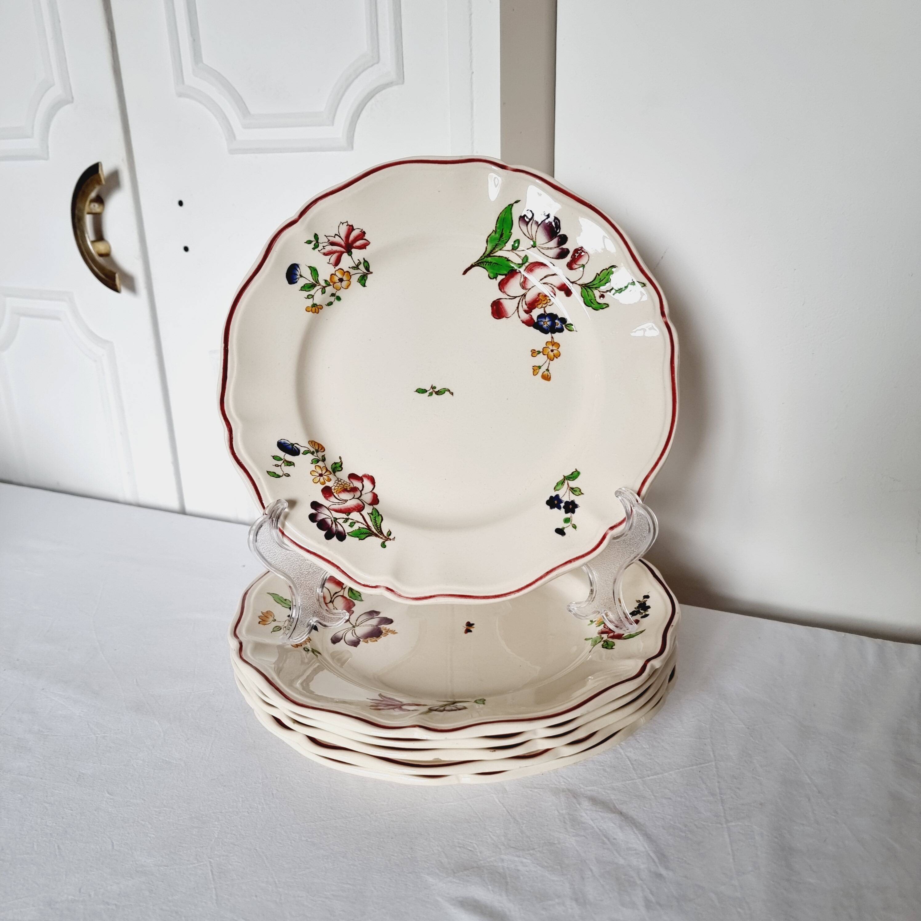 6 Terre de Fer Sarreguemines Flat Plates Rare Model from the Strasbourg Series