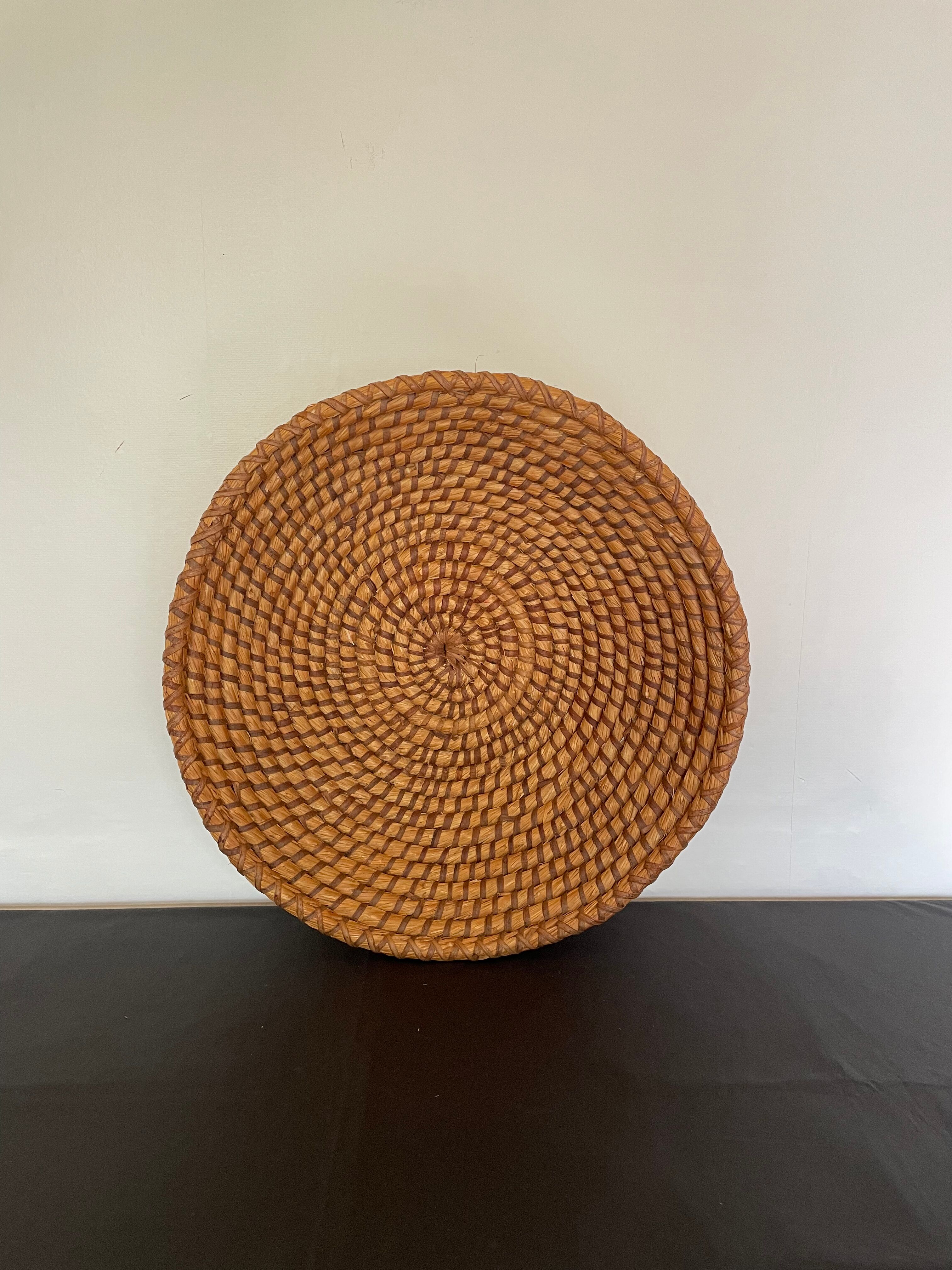 Woven straw basket