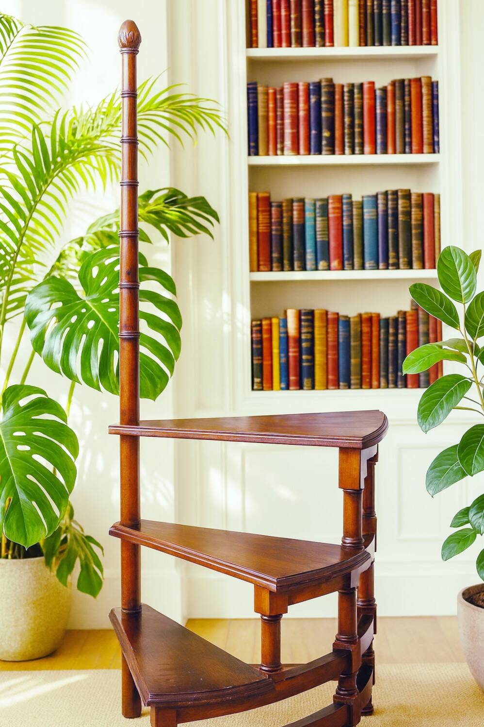 Spiral staircase for library made of mahogany wood