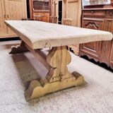 Farmhouse table