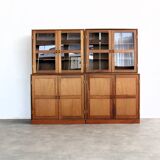 vintage wall cabinet | display cabinet | C. Hvidt