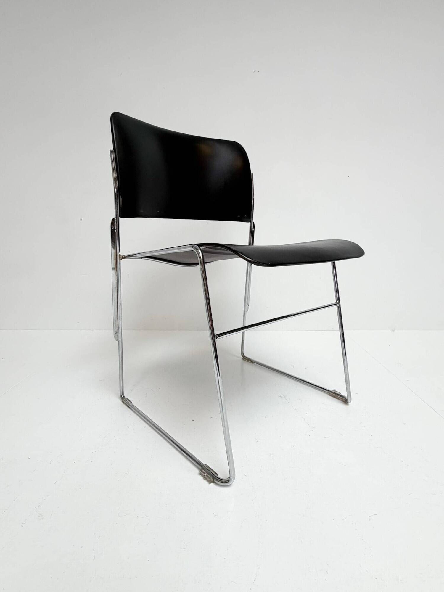 Set of 6 stacking chairs by David Rowland for HOWE, 1968