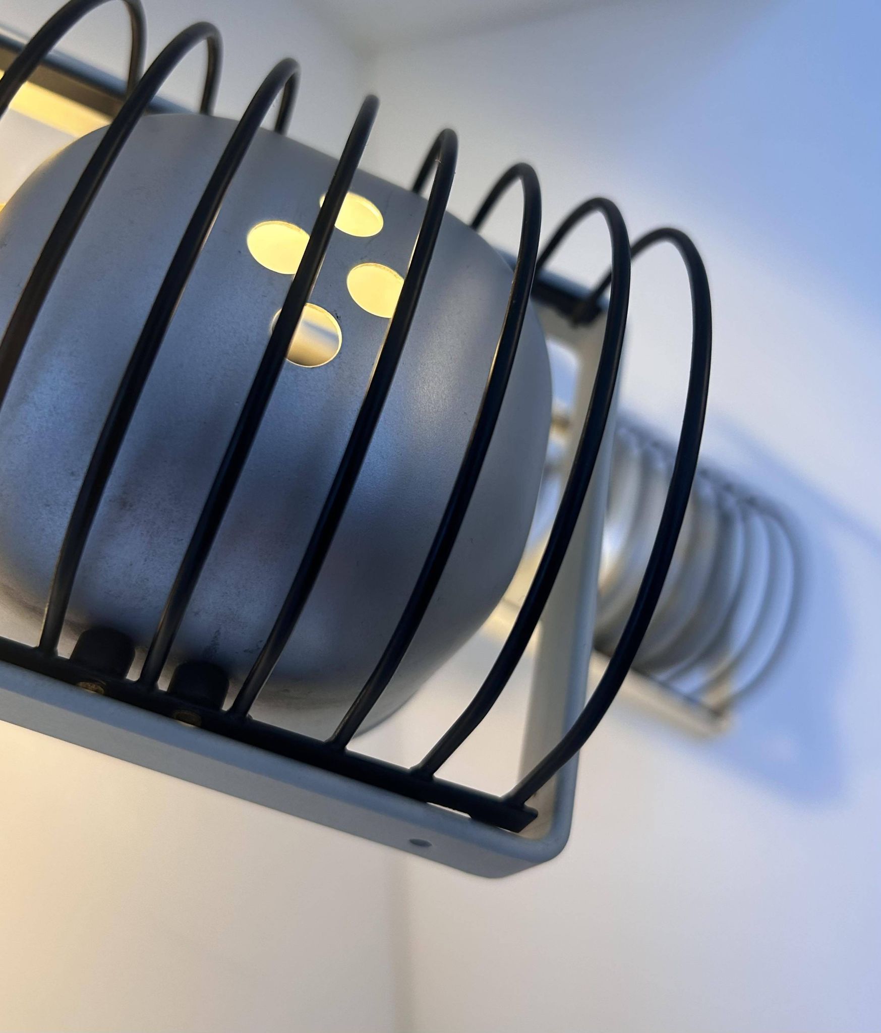 Pair of vintage Sintesi adjustable wall lights, by Gismonti for Artemide, Italy 1975