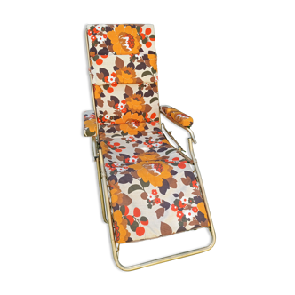 Lounge chair vintage sunbathing