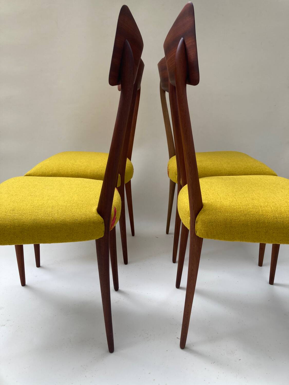 "Butterfly" chair by Ico Parisi