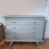 Vintage chest of drawers
