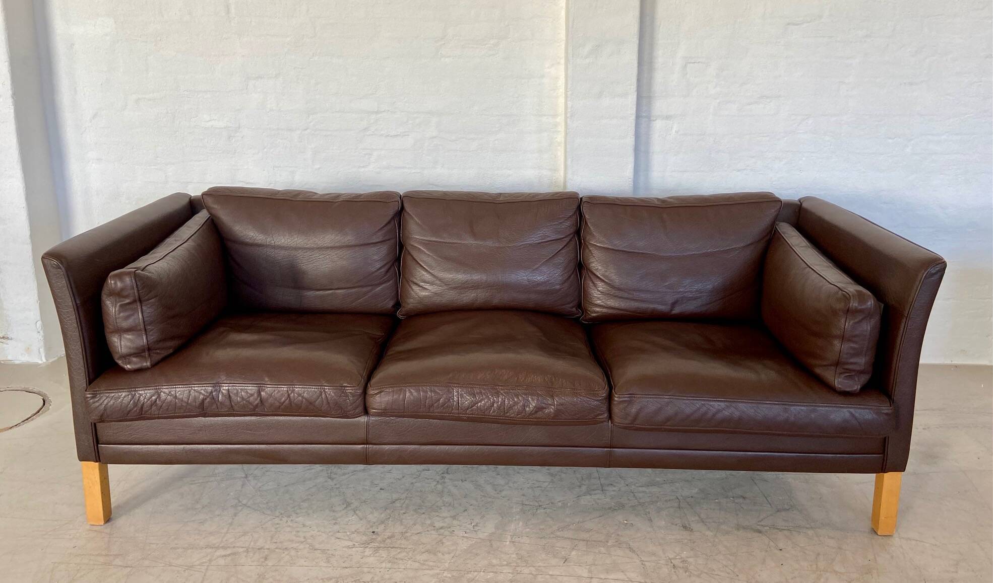 MID CENTURY VINTAGE DANISH MOGENS HANSEN 3 PERSON SOFA IN COCO BROWN LEATHE