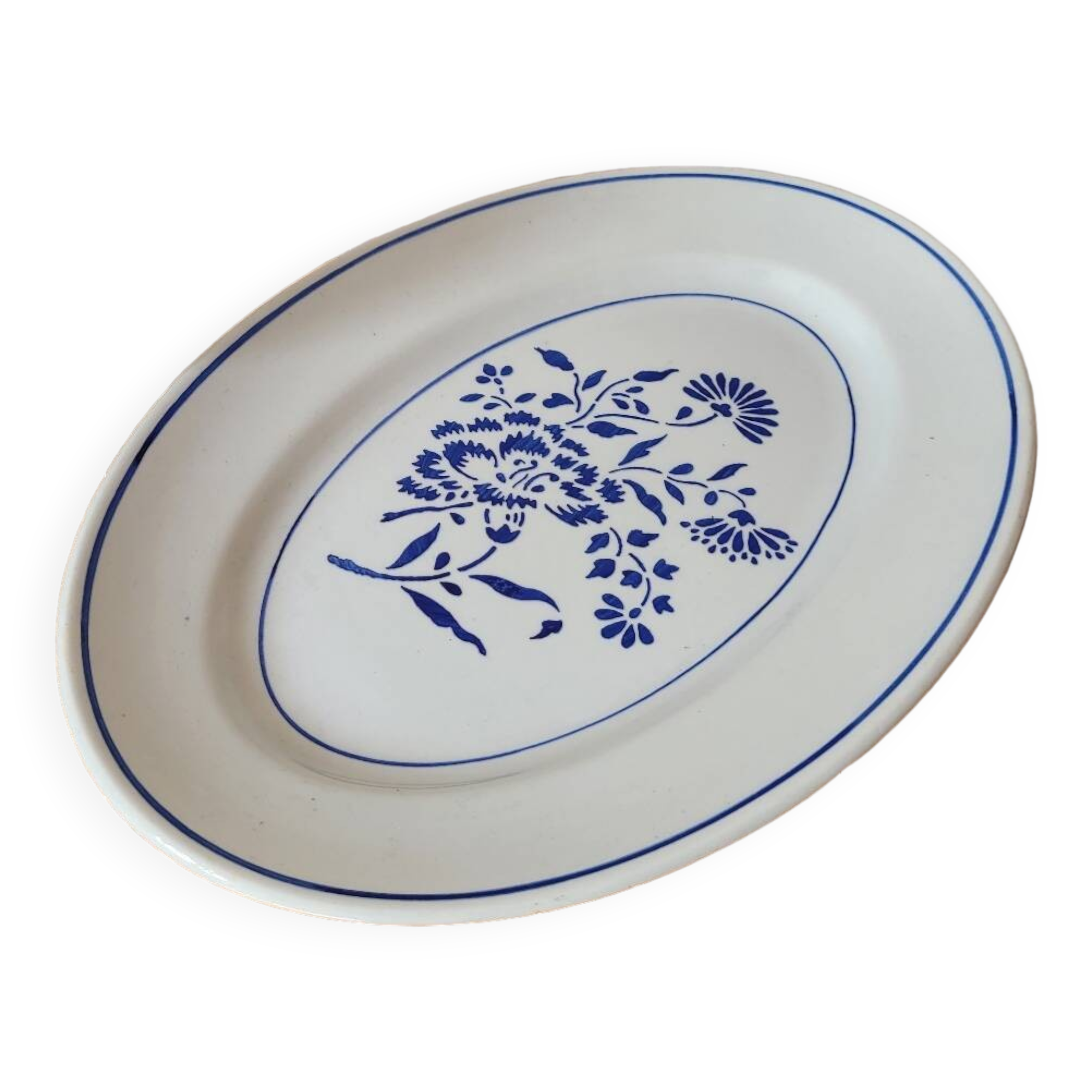 Long plate Eyelet from K&G Luneville